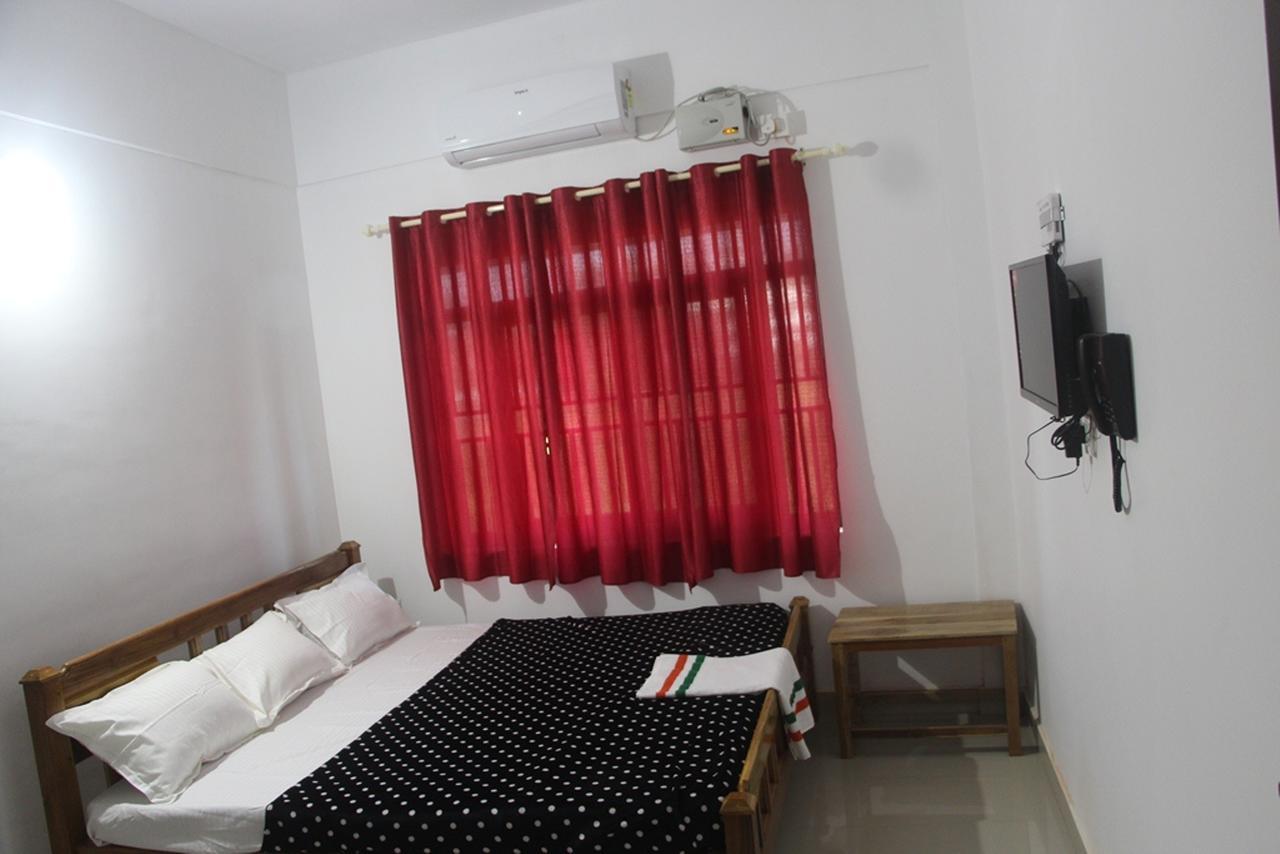 Clouds Inn Sultan Bathery Bagian luar foto